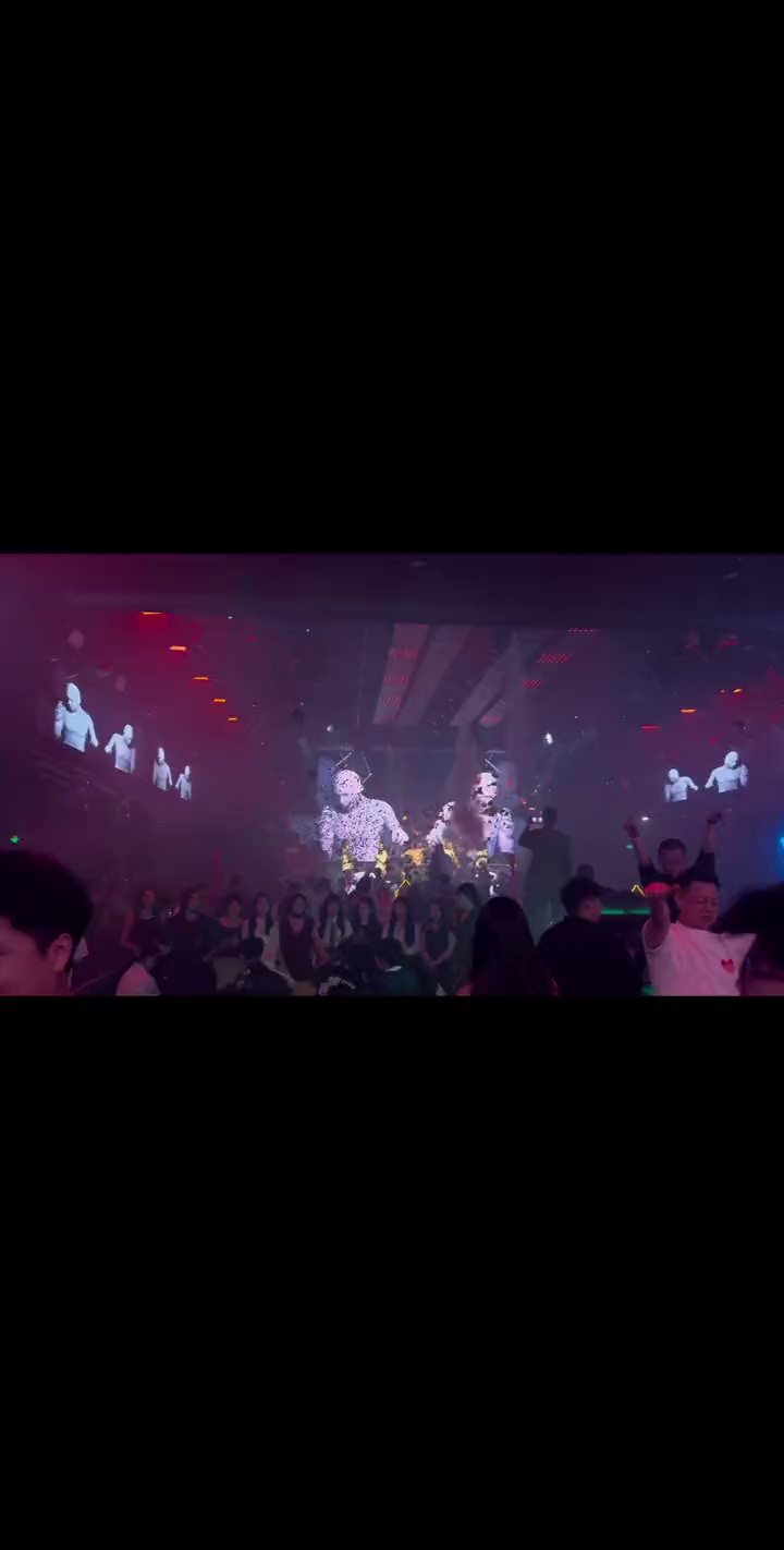 酒吧劲爆现场-上海艾斯派酒吧/SπCLUB