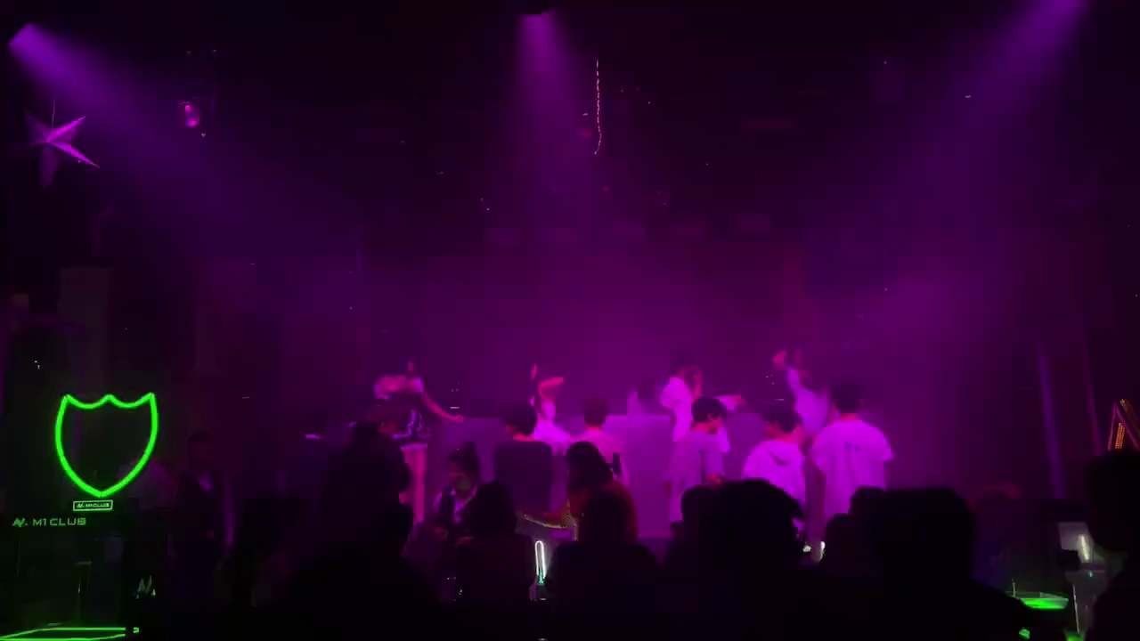 酒吧劲爆现场-南部M1酒吧/M1 club