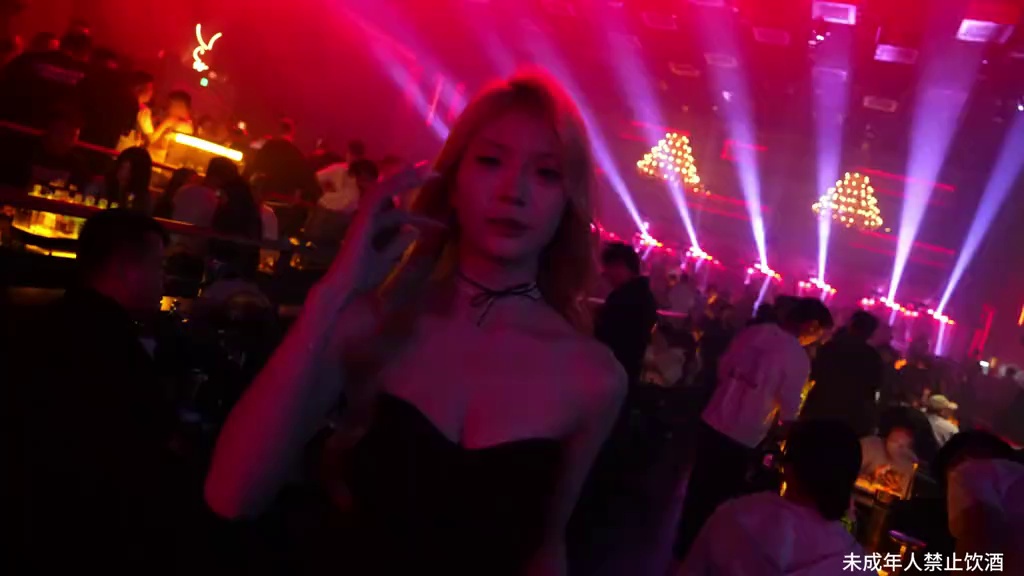 酒吧劲爆现场-宁波MeTA MUSIC PARK(唛嗒音乐公园)