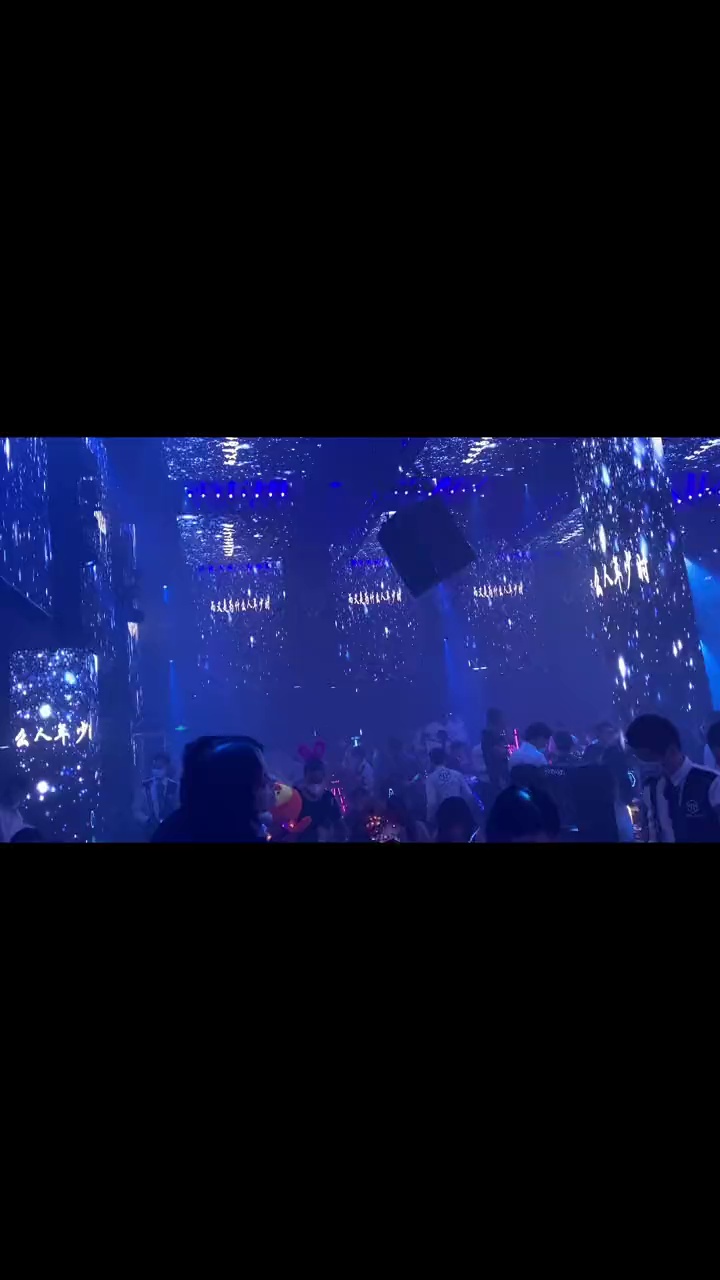 酒吧劲爆现场-惠州PARTY PARTY/派缇酒吧