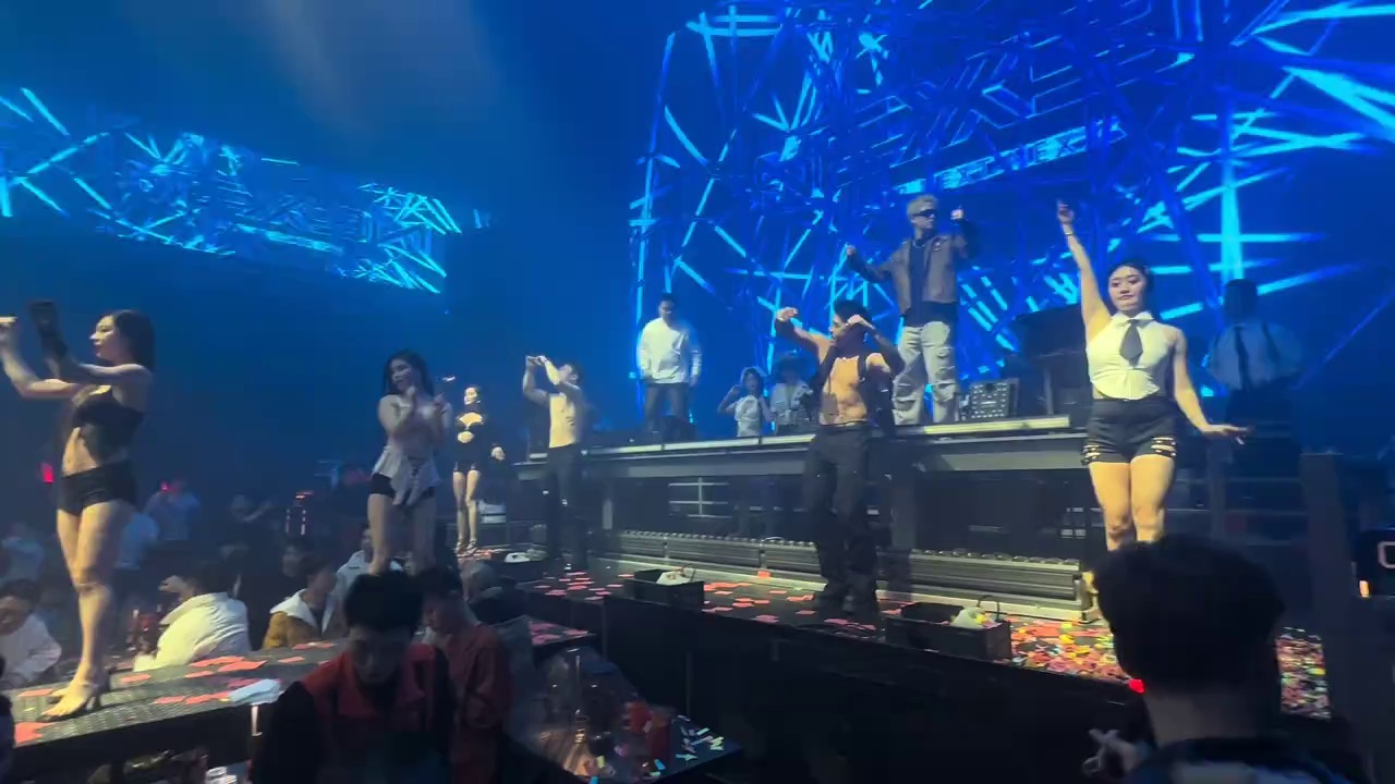 酒吧劲爆现场-普宁NEXX CLUB/奈思酒吧