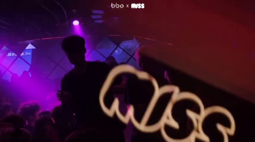 酒吧劲爆现场-济南MISS酒吧/MISS CLUB