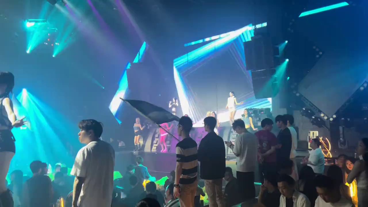 酒吧劲爆现场-河源派缇酒吧/PARTY PARTY CLUB