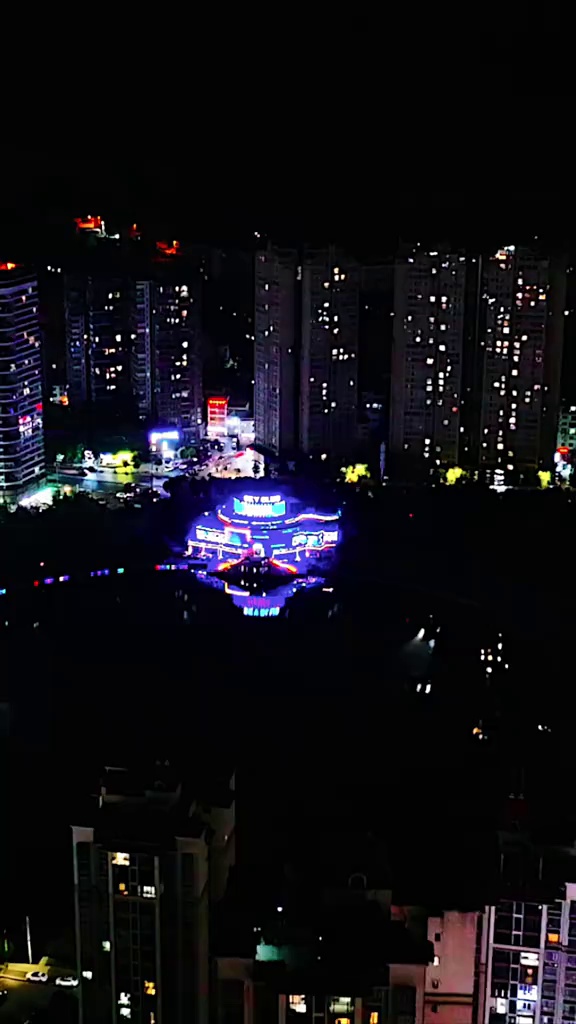 酒吧劲爆现场