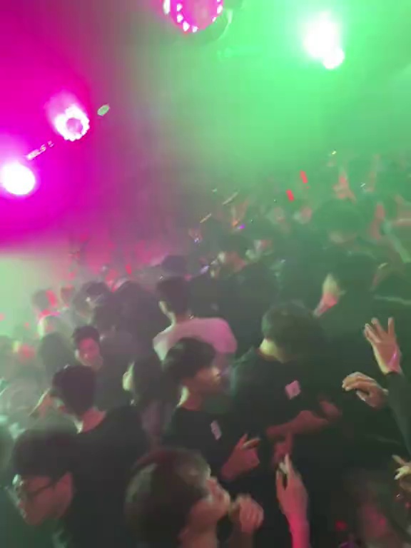 酒吧劲爆现场-长沙OrangutanBunker猩猩地堡