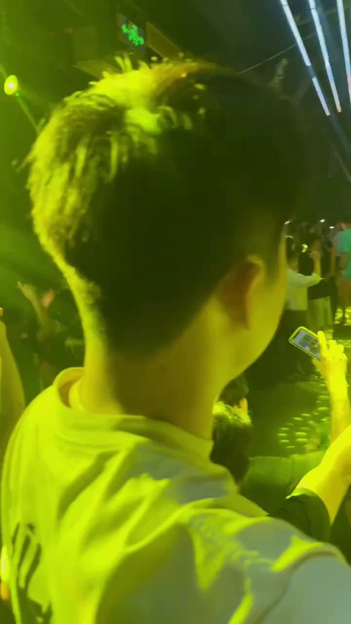 酒吧劲爆现场-南宁M2 PARTY酒吧
