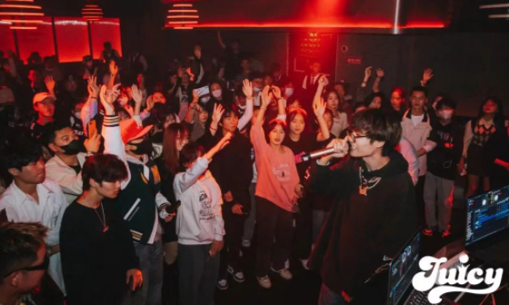 青岛JUICY CLUB/新晋酒吧