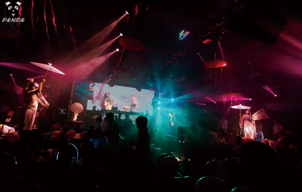 隆林隆林XY酒吧,隆林XY CLUB