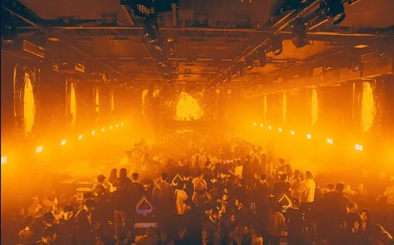 潜江潜江墨本酒吧,潜江Mepburn Club