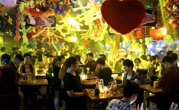 厚街厚街纯铁酒吧,厚街T CLUB