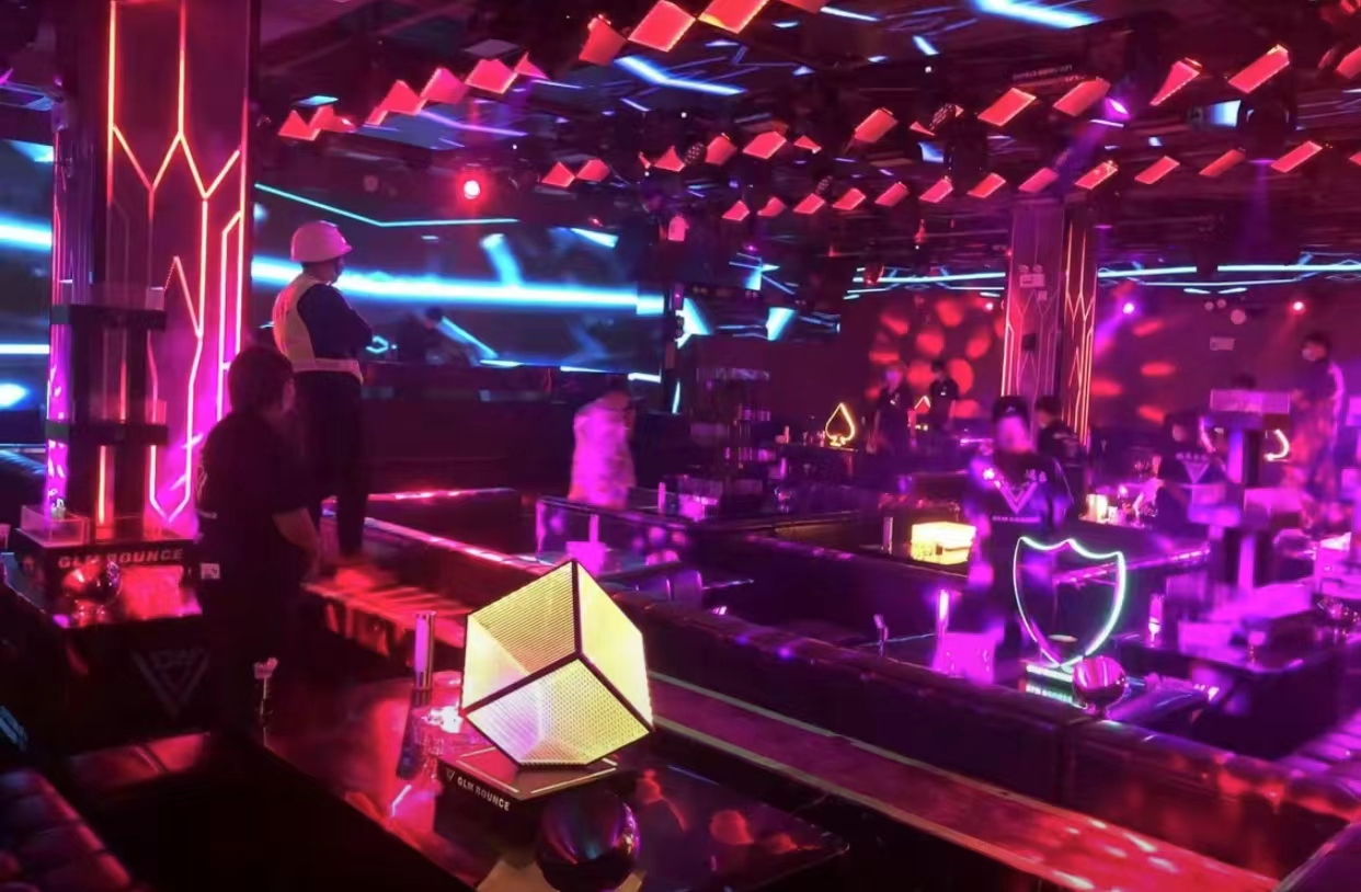 丘北丘北格莱美Bounce酒吧