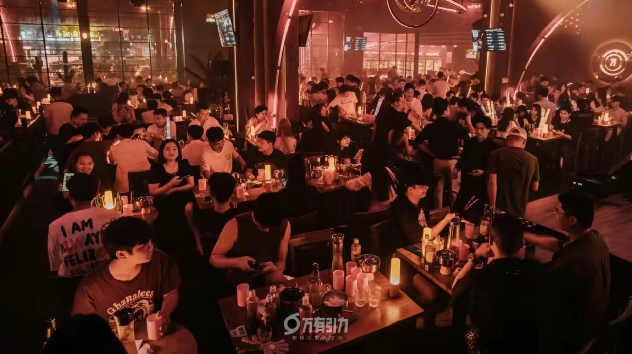 深圳深圳万有引力年轻力聚会空间