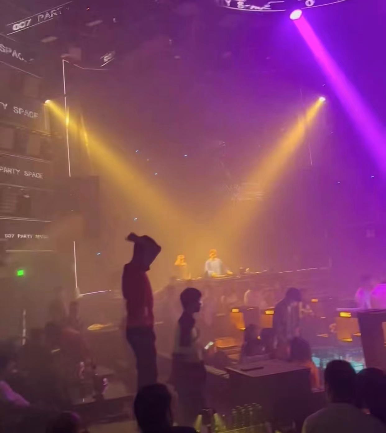 宜良宜良007酒吧,宜良007 PARTY SPACE