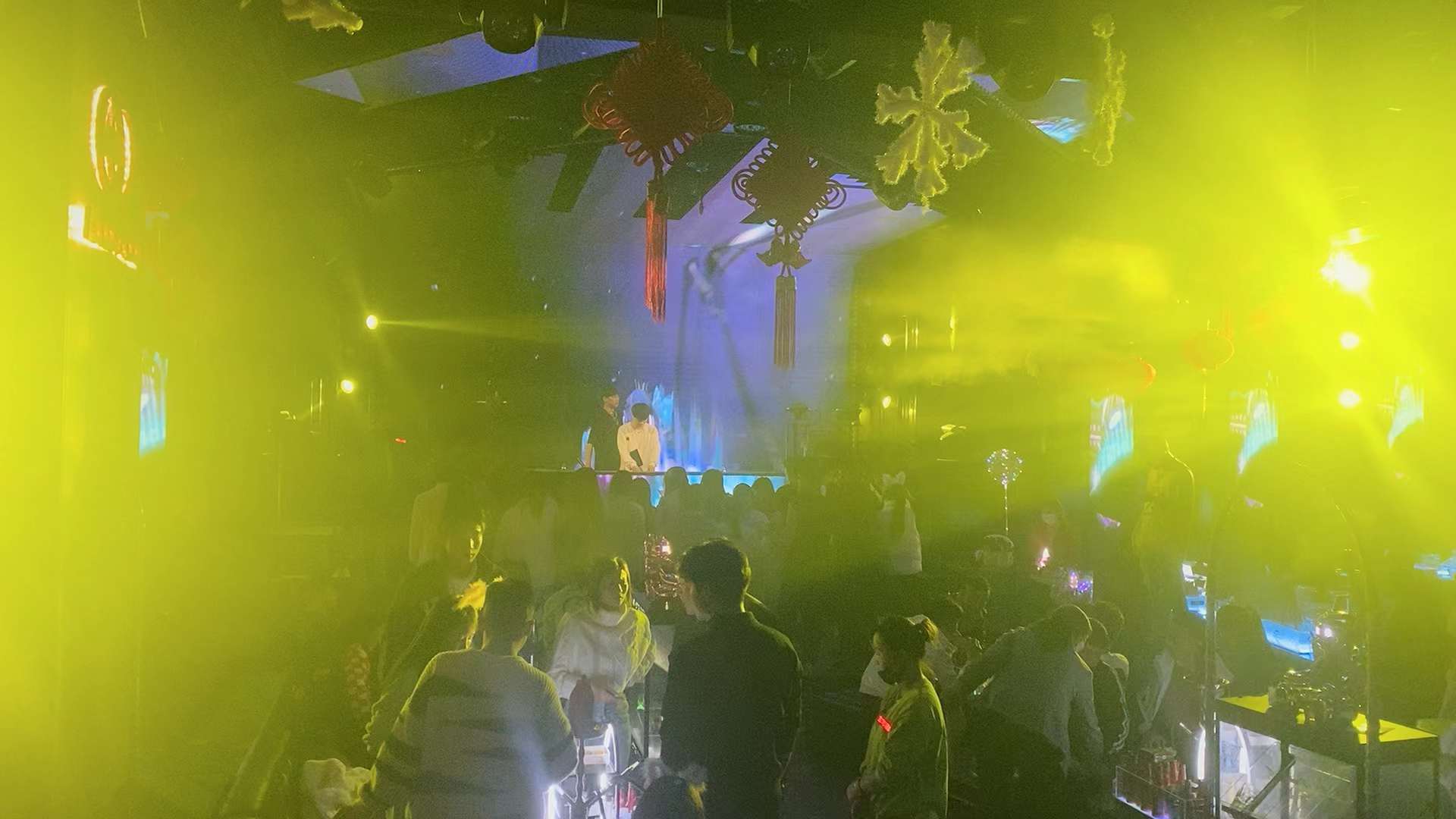 孝感孝感GUCCI古奇酒吧
