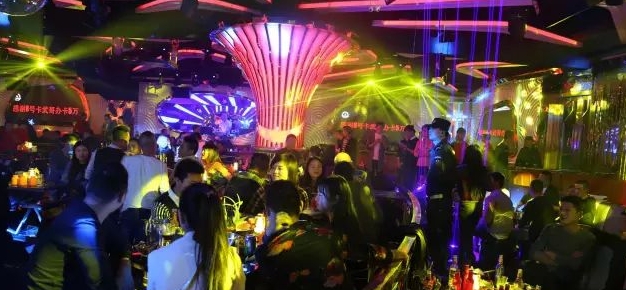 孝感孝感GUCCI古奇酒吧