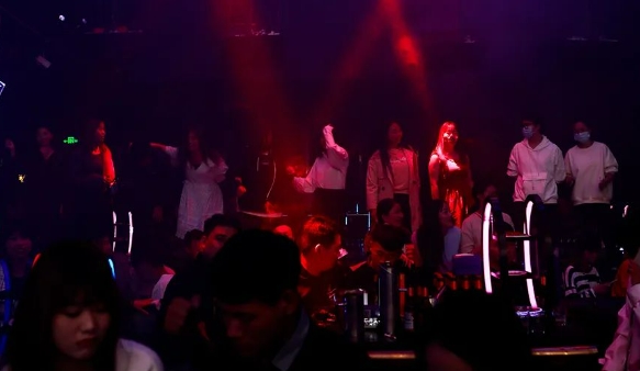 昆明昆明DT CLUB,昆明DOWNTOWN酒吧