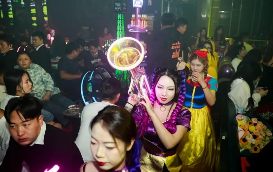 昆明昆明DT CLUB,昆明DOWNTOWN酒吧