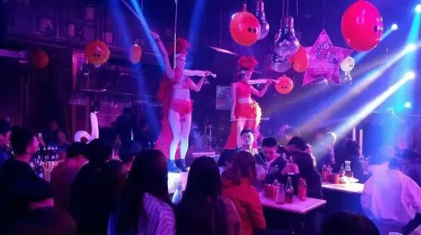 滨州杰杰酒吧/JJBAR