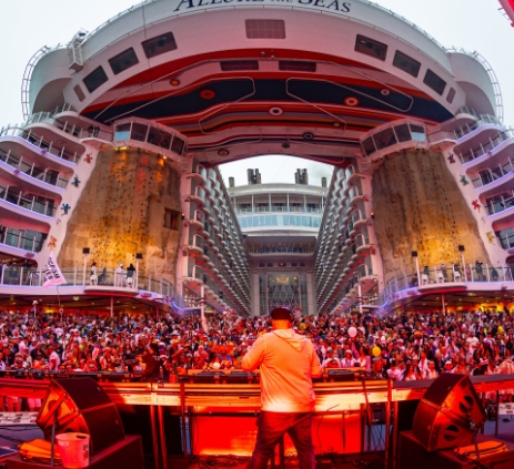 Groove Cruise