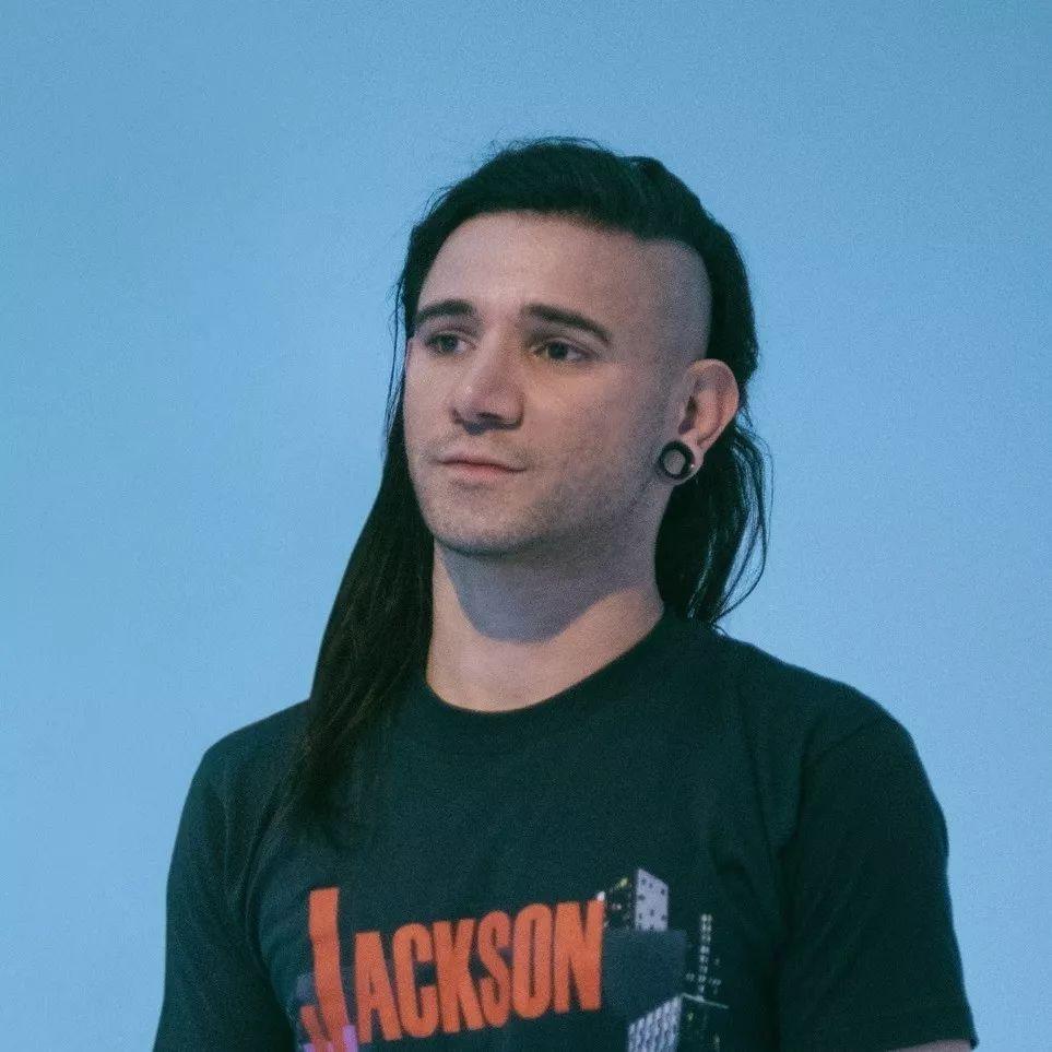 dj-skrillex-ph-play-house