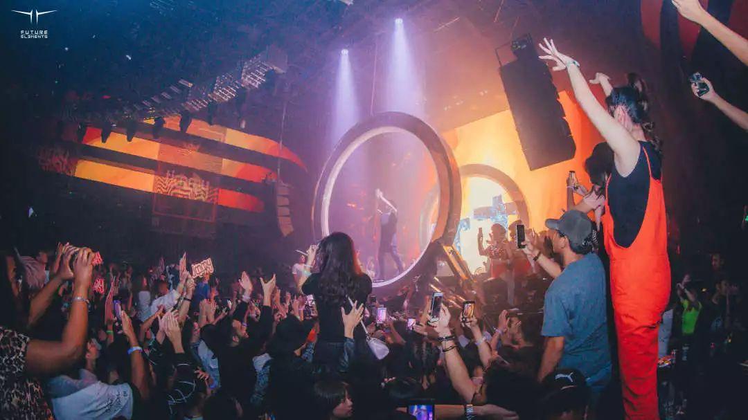 Timmy Trumpet | 在音乐的古典、潮流、经典自由穿梭的男人，我们怎能不爱？-无锡FUTURE酒吧/Future Elements