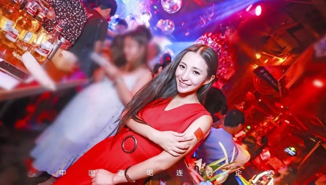 写给你的一封表白信-重庆苏荷酒吧/SOHO CLUB