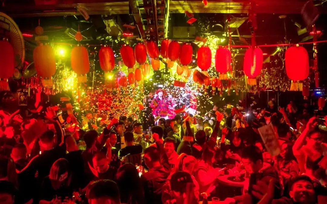 写给你的一封表白信-重庆苏荷酒吧/SOHO CLUB