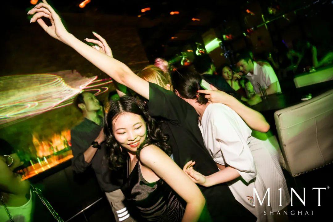 Flashback: LAST WEEK-上海M1NT 酒吧