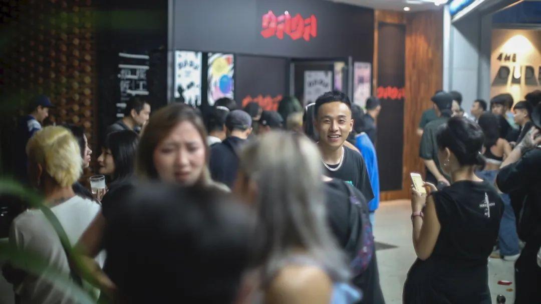 近况更新 QUICK UPDATE-上海DADA酒吧/DADA bar 近况更新 QUICK UPDATE-上海DADA酒吧/DADA bar