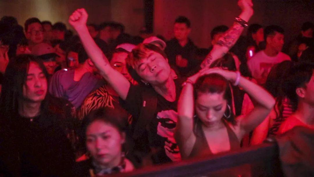 近况更新 QUICK UPDATE-上海DADA酒吧/DADA bar 近况更新 QUICK UPDATE-上海DADA酒吧/DADA bar