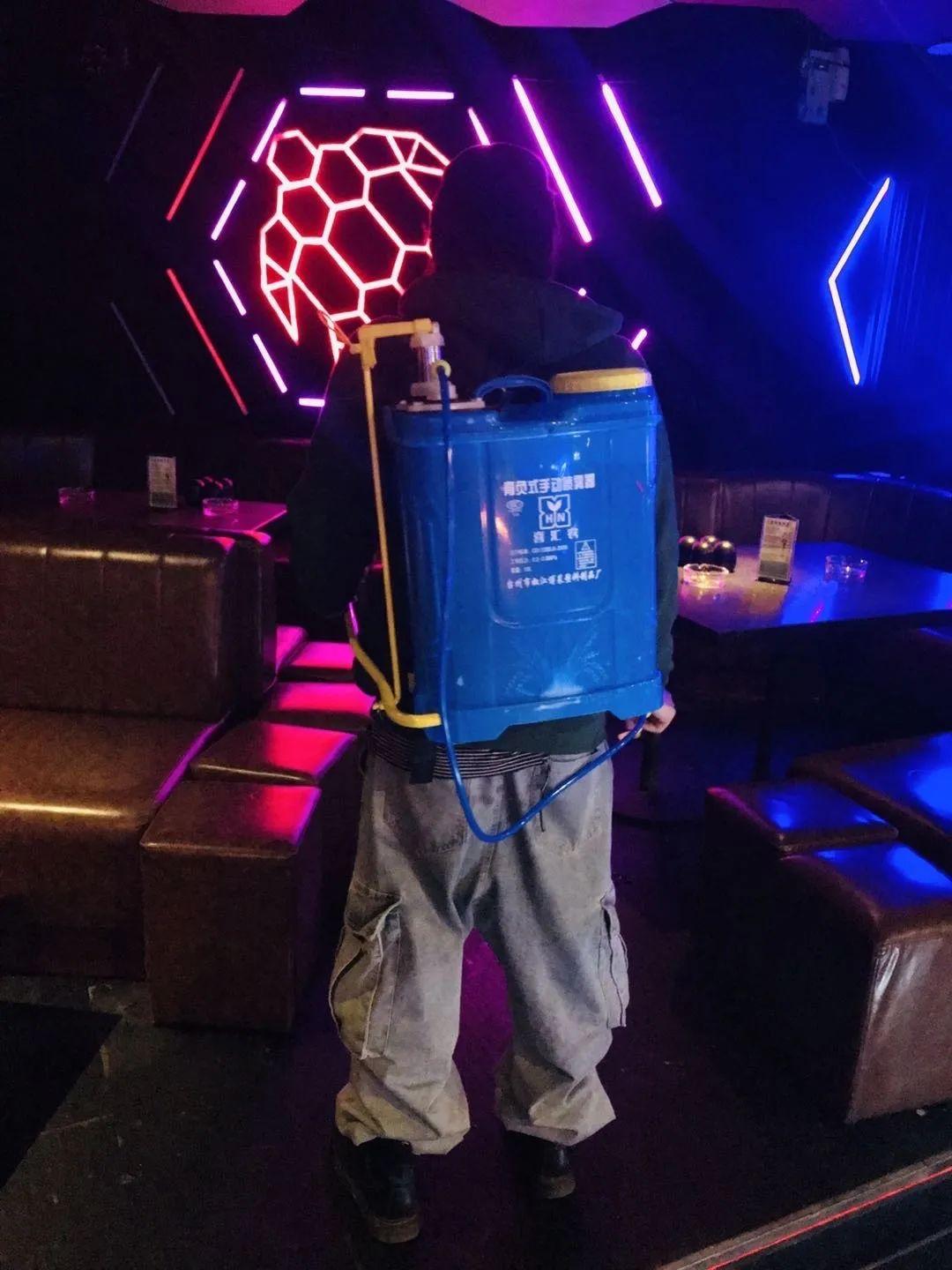 醉龟Club | 8/30 周日 「 SEXY SUNDAY 」最性感的日子，我们需要最性感的你！-昆明
醉龟酒吧/醉龟Club