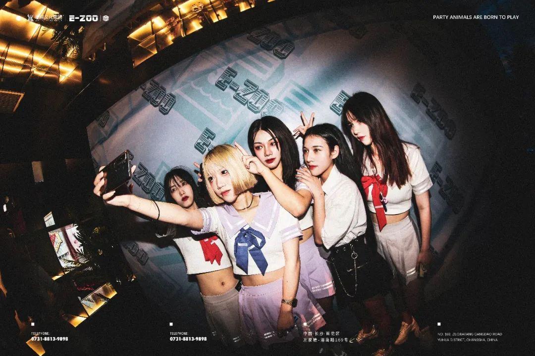 REVIEW|  昨晚E-ZOO的女孩都是初恋味的-长沙电子动物园酒吧/E-ZOO club