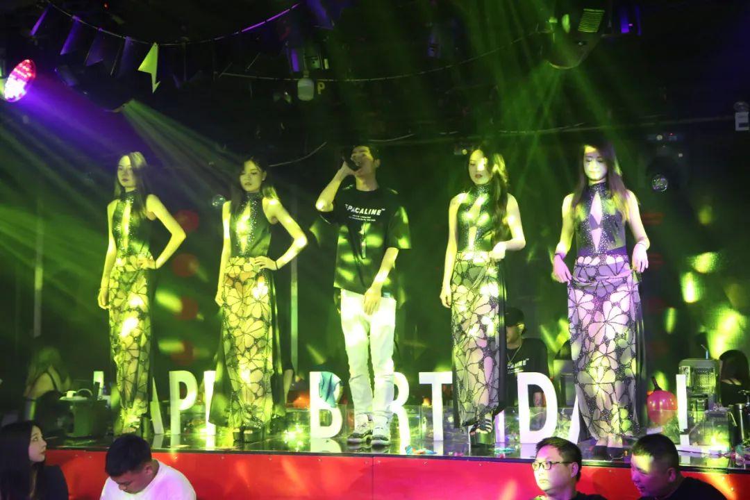 SEVEN BAR | 07/10#Lucky players#幸运玩家！-成都魅力四射7号酒馆/SEVEN BAR