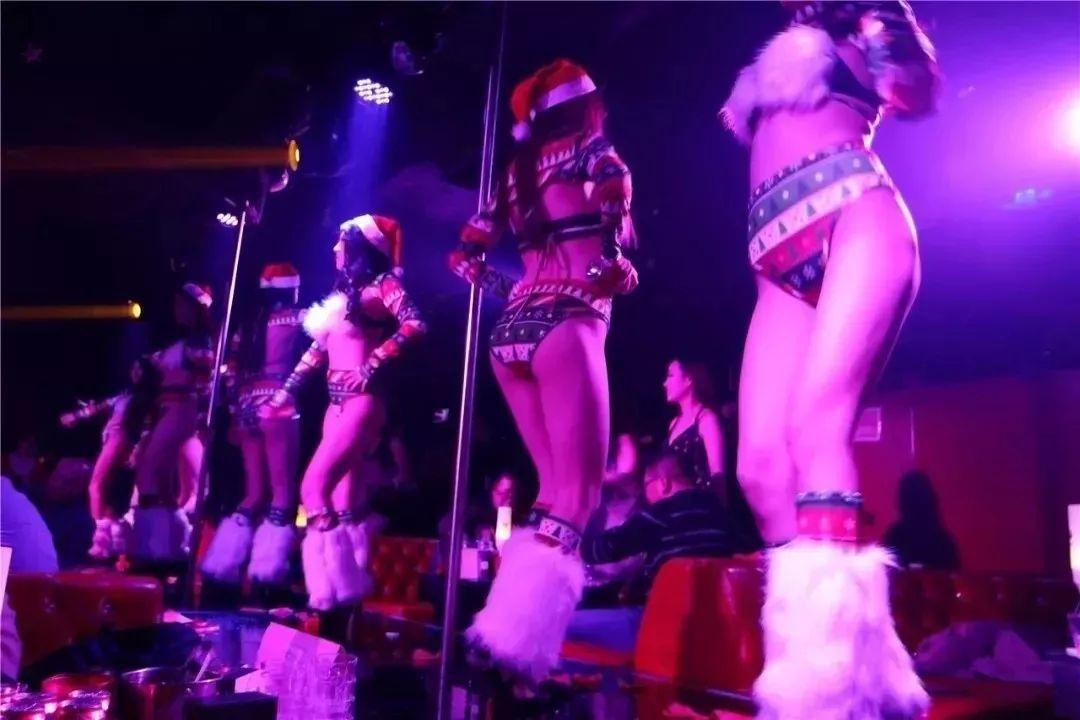 SEVEN BAR | 07/10#Lucky players#幸运玩家！-成都魅力四射7号酒馆/SEVEN BAR