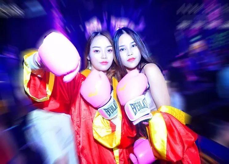 IN88 Party space ◢ （今晚）17日《IN88文化节》“骰王争霸赛”感恩回馈新老客户；全场酒水88元起！-福州IN88酒吧