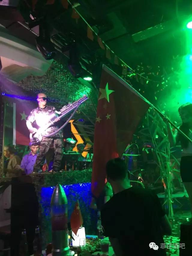 |菲芘酒吧-五周年店庆预告|2020/07/03重金特邀华语乐坛创作小天后-李思亲临现场倾情演绎，臻情有您，伴我同行！-北流菲芘酒吧/PHEBE CLUB