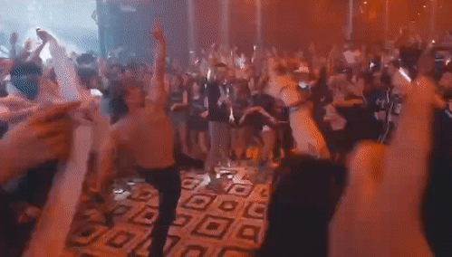 看过10块腹肌的Moxide你才知道什么是资深headbanger-上海ERAA 酒吧/ERAA CLUB