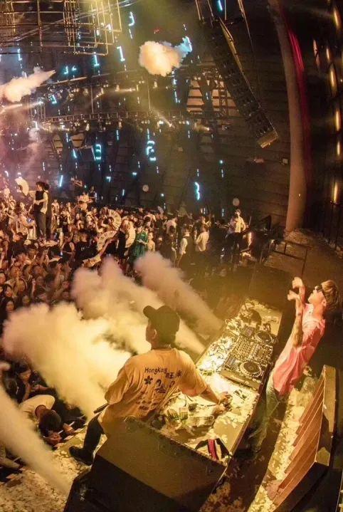@CLUB U&M 你的狂欢可遇亦可求 DJ ONE-苏州UM NIGHT CLUB (UM酒吧) 苏州 @CLUB U&M 你的狂欢可遇亦可求 DJ ONE-苏州UM NIGHT CLUB (UM酒吧) 苏州