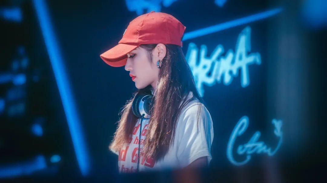 BOUNCE 派对 2.0 丨08.28 想和你搞个CP，需要请滴滴！-深圳iD酒吧/i-D Club