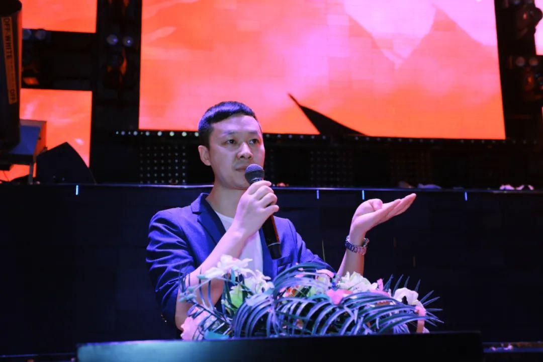 回顾篇|『砥砺前行·超越自我』三十二届员工大会圆满落幕！-乐山斯贝斯酒吧/SPACE酒吧/SPACE Club