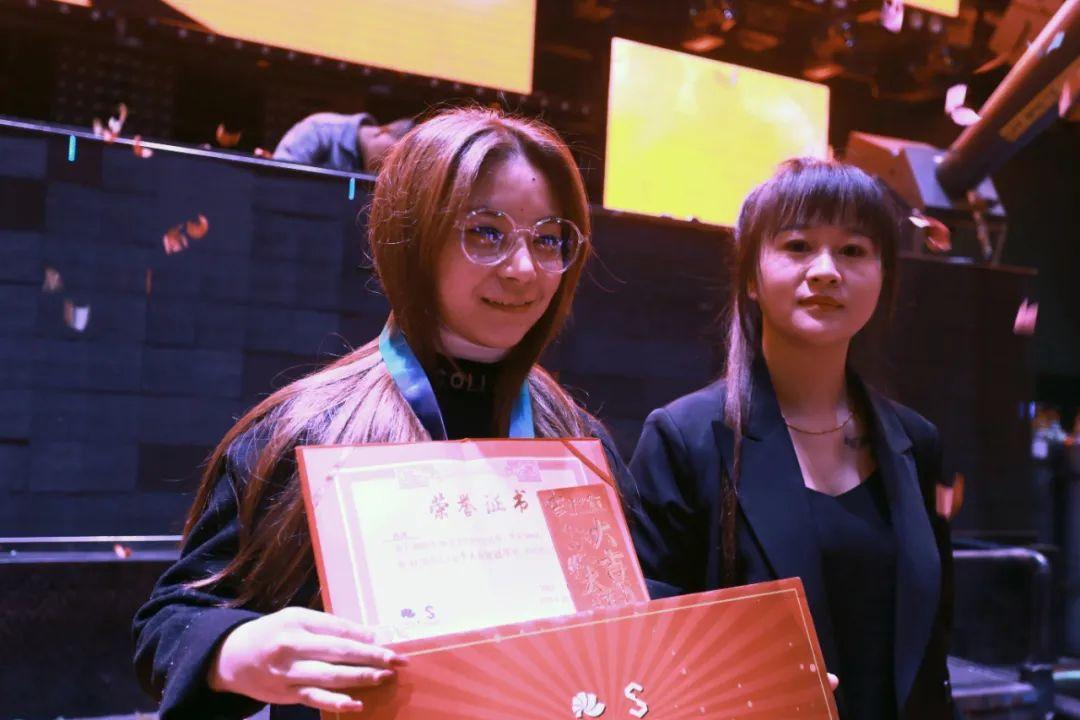 回顾篇|『砥砺前行·超越自我』三十二届员工大会圆满落幕！-乐山斯贝斯酒吧/SPACE酒吧/SPACE Club