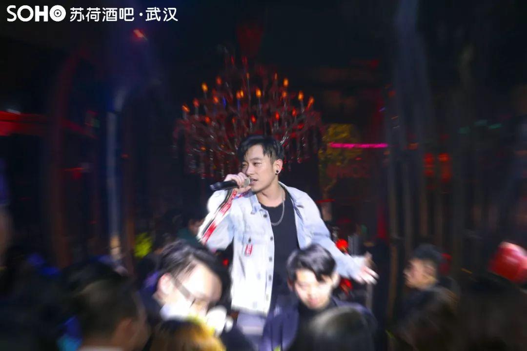 太阳落山后的浪漫全部在这里!-武汉苏荷酒吧/SOHO CLUB