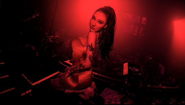 MIAMI 西安 | 10.15  # DJ YOMIKO #  音乐与幸福感结合的DJ女神！-西安迈阿密酒吧/MIAMI CLUB