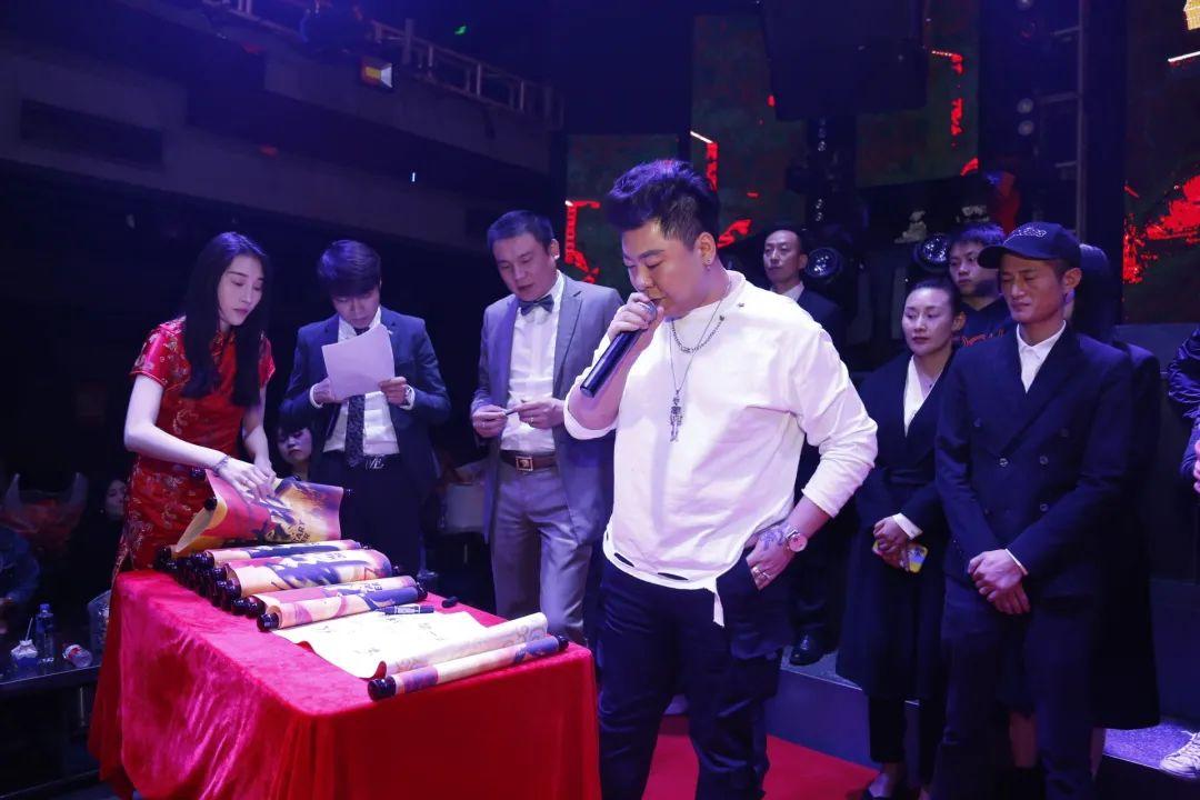 “金九银十 永无止境”十月份员工大会-长沙熊猫酒吧/MR PANDA