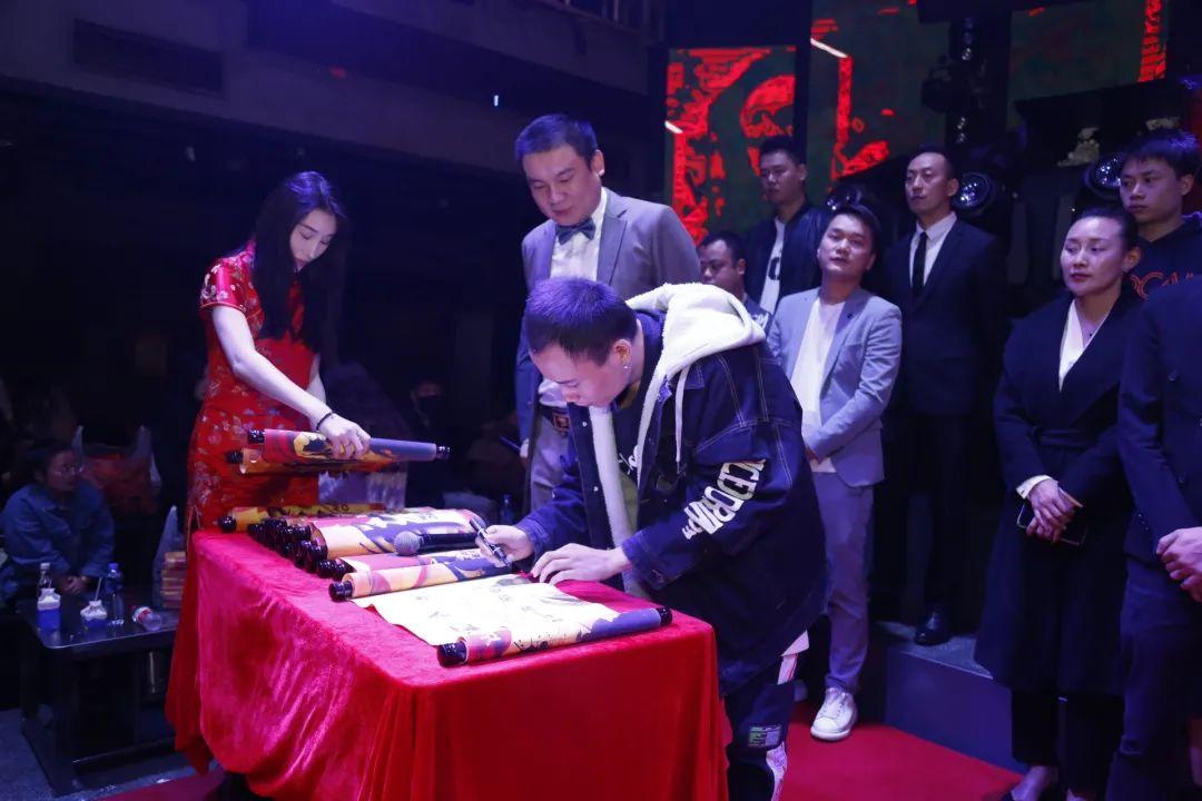 “金九银十 永无止境”十月份员工大会-长沙熊猫酒吧/MR PANDA