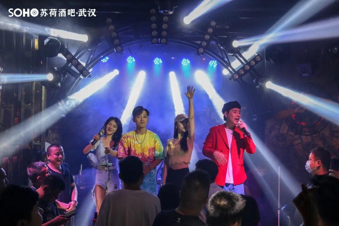 鸡尾酒的美妙│给你的舌尖来一场艺术体验之旅-武汉苏荷酒吧/SOHO CLUB