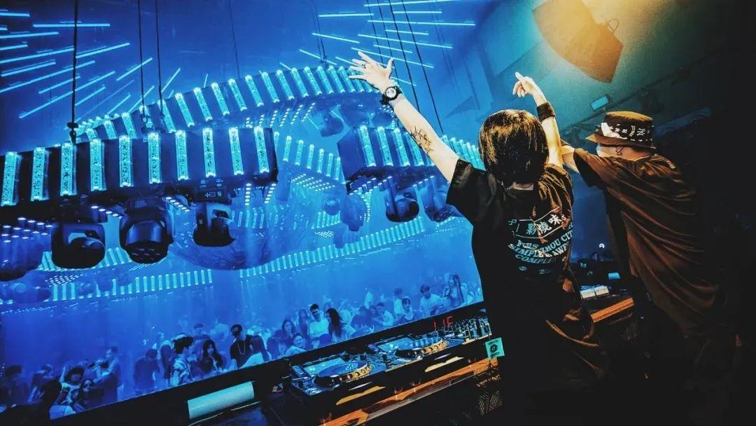 ZEBRA WU&amp;#39;HAN丨 10.23-24 首次返场的硬核女友！-武汉斑马酒吧/ZEBRA club