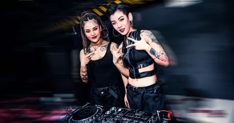 【嘉宾篇】- 强势阵容开启电音狂徒朝圣之门-重庆斯贝斯酒吧/SPACE ORGY 酒吧