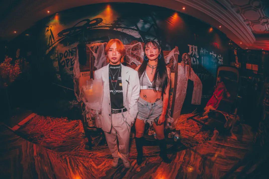 SKY CLUB | 万圣节 #REVIEW，吓走你的所有不开心-乐山天空酒吧/SKY CLUB