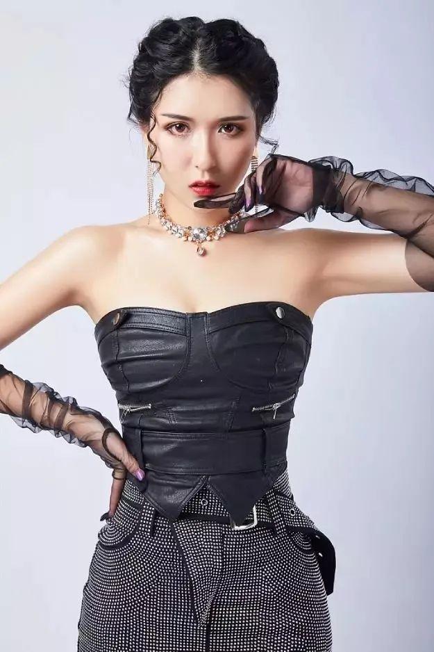 HOOK PARTY LAB 09.25 韩国超人气「CatWalk」唱跳女子天团「猫步轻俏」组合劲爆来袭！-鹰潭HOOK酒吧/HOOK PARTY LAB
